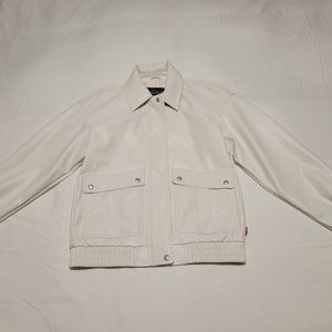 Women's white bomber jacket in faux-leather.